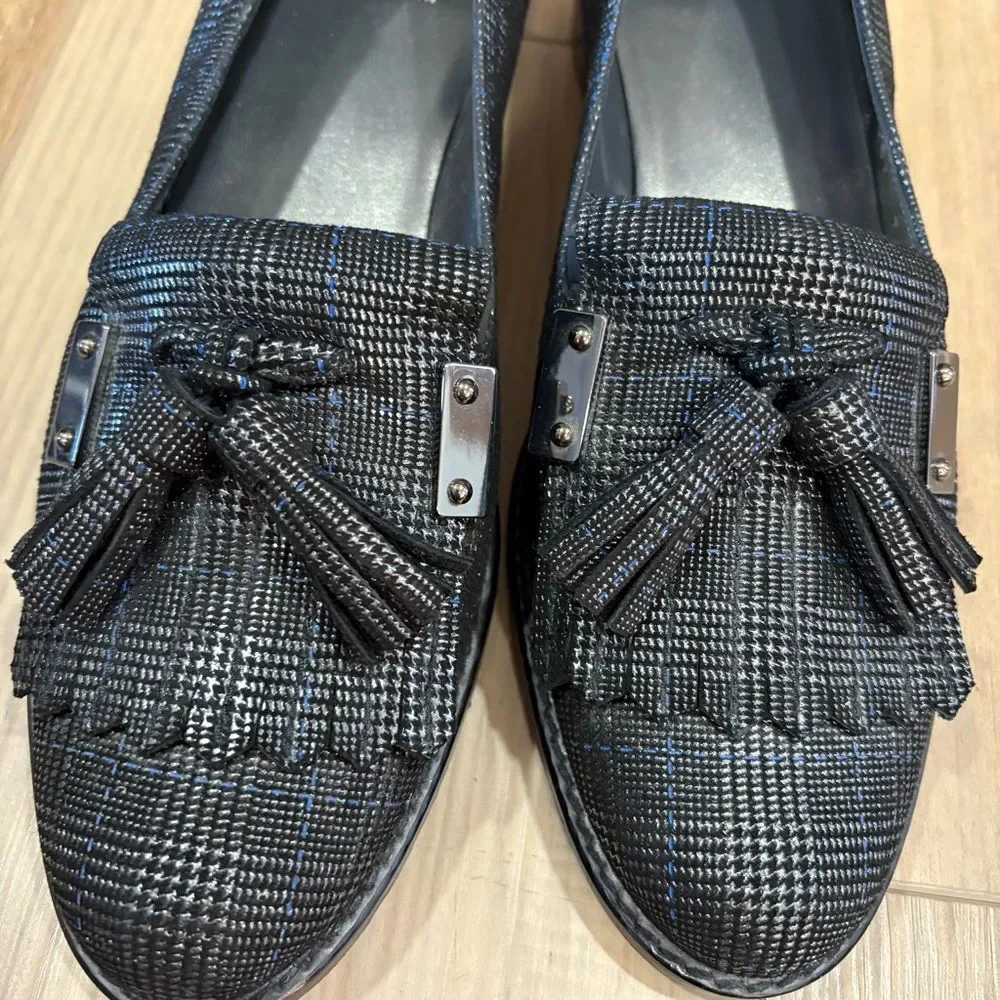 Stuart Weitzman stuart weitzman
